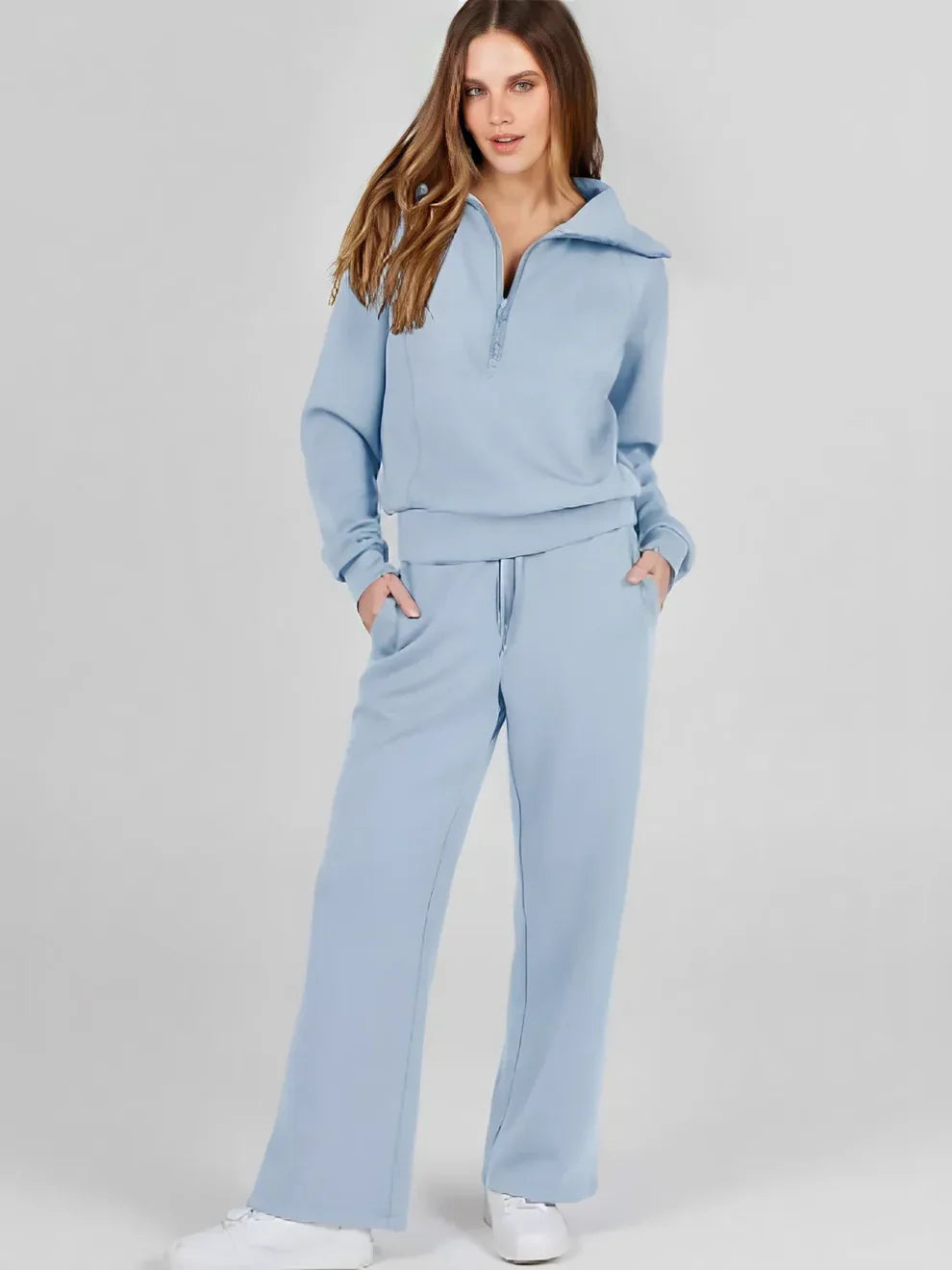 Aluzi Turtleneck Sweater and Drawstring Trousers
