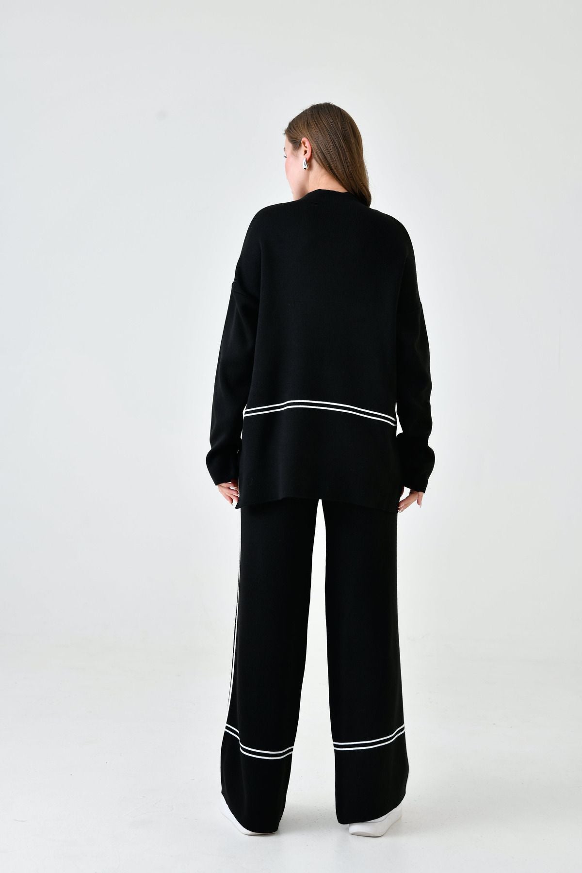 Knit Set with Turtleneck Mullet Sweater and Pants