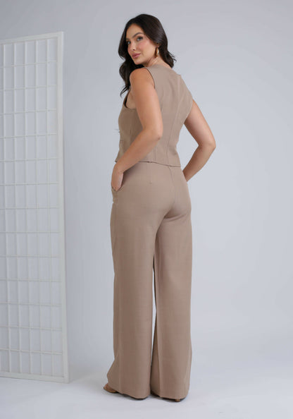 Women's Vest and Tailored Trousers Set - Elegant Fashion